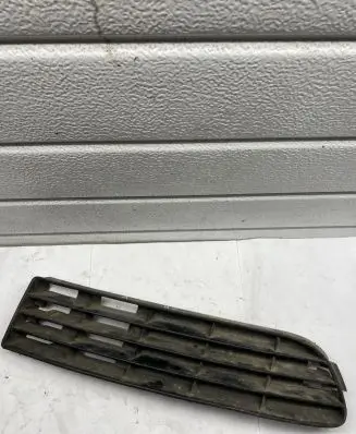Audi A4 S4 B5 8D Front grill 4A0807346