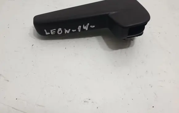 Seat Leon (5F) Engine bonnet (hood) release handle