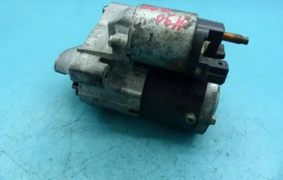 Peugeot 207 Starter motor M000T32271 IMPRK1130989