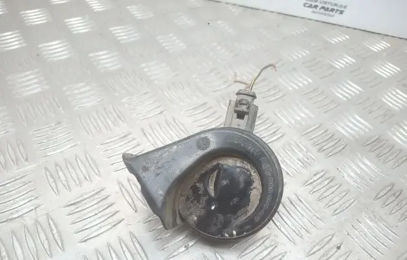 Volkswagen PASSAT B5.5 Horn signal