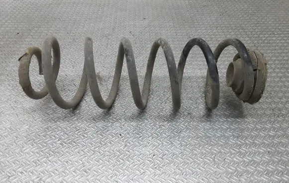 Skoda Octavia Mk1 (1U) Rear coil spring