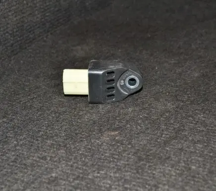 Lexus CT 200H Airbag deployment crash/impact sensor 8983175010