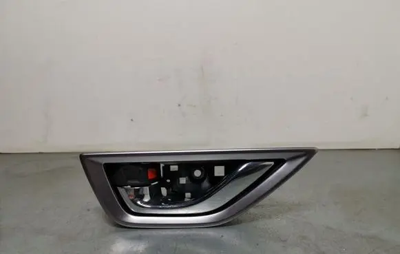 Subaru Forester SK Front door interior handle PA6GF30LH1