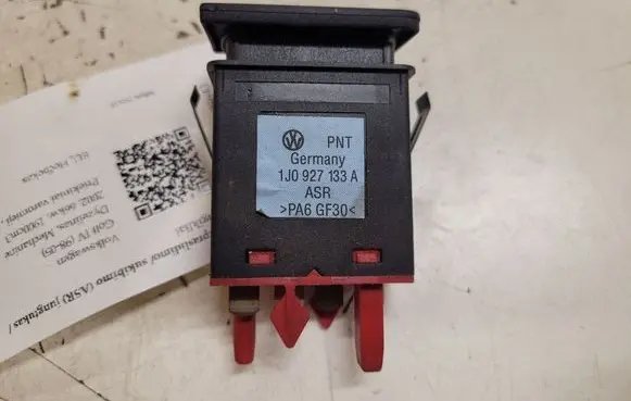 Volkswagen Golf IV Traction control (ASR) switch 1J0927133A