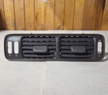 Volvo C70 Dash center air vent grill 9481651