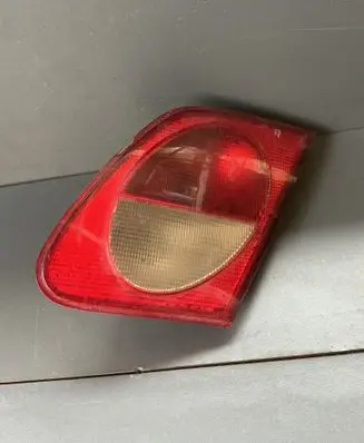 Tailgate rear/tail lights