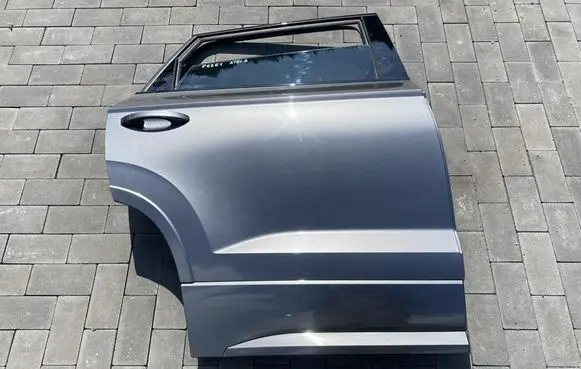 Cupra Ateca Rear door 