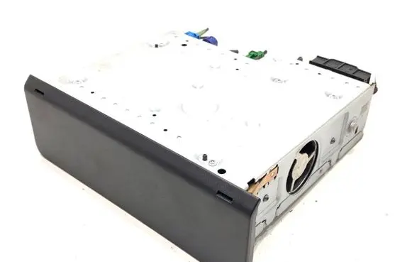 Audi A4 S4 B9 8W Radio/CD/DVD/GPS head unit 8W2035043S