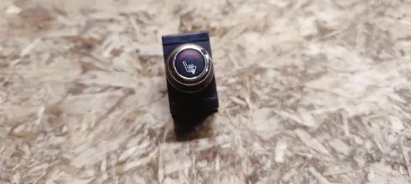 Infiniti G37 Seat heating switch 