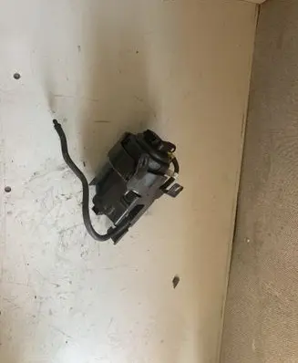 Chevrolet Captiva Rear brake caliper