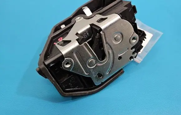 BMW 3 E90 E91 Front door lock 7202143 IMPRK1558714