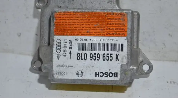 Audi A3 S3 8L Airbag control unit/module 8L0959655K