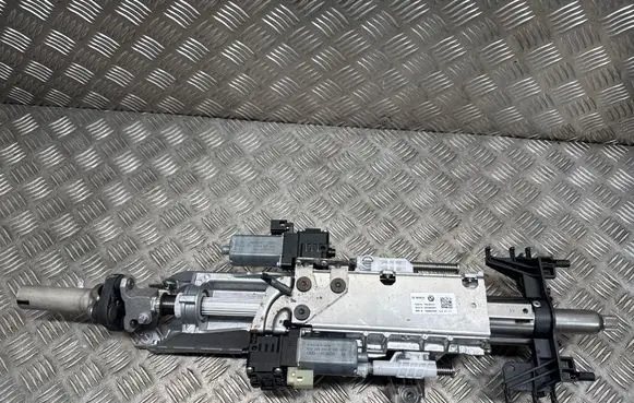 Steering wheel axle set