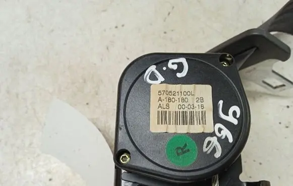 Volvo S80 Rear seatbelt 570521100L A180