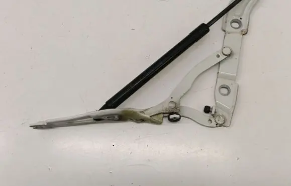 BMW 2 F22 F23 Engine bonnet/hood hinges 7304558 7304556