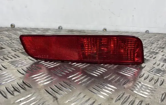 Mitsubishi Outlander Rear bumper light 1149224R