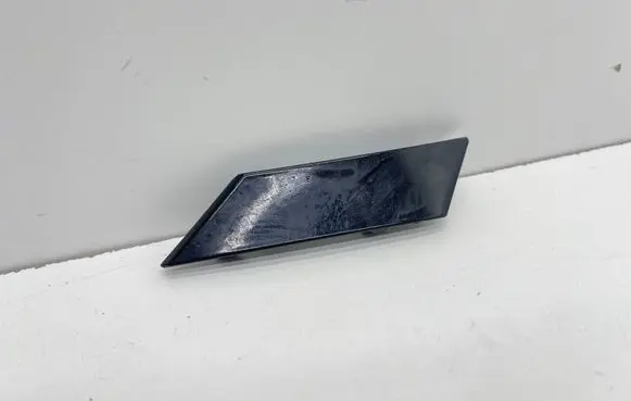 BMW 2 F44 Front bumper splitter molding 8075576 16523410