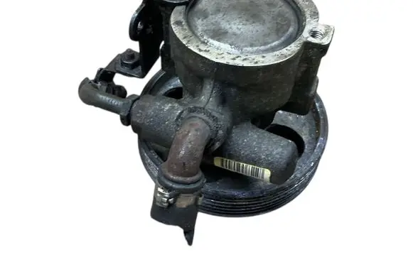 Peugeot Partner Power steering pump 9659820880 26103773QP