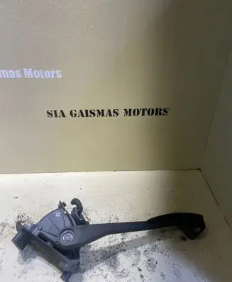 Volvo S80 Accelerator throttle pedal 9496822
