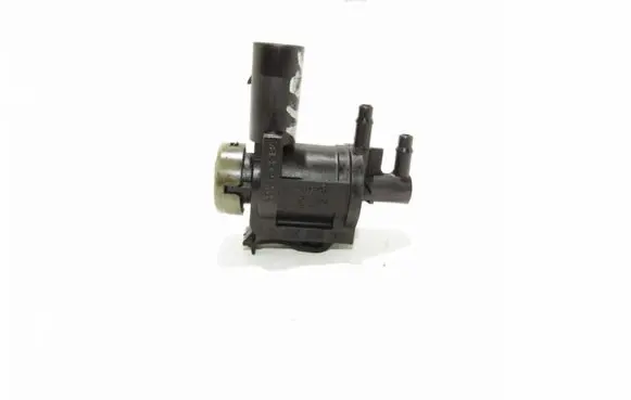Volkswagen PASSAT B6 Vacuum valve 1J0906283C