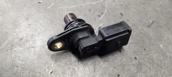 Volkswagen Golf V Camshaft vanos timing valve 030907601