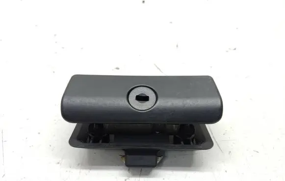 BMW 5 E39 Glove box lock 