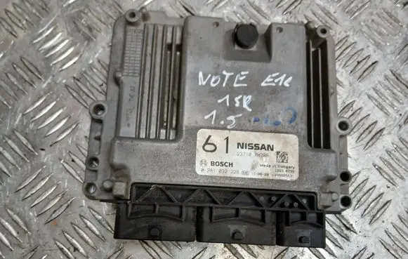 Nissan Note (E12) Engine control unit/module 0281032228