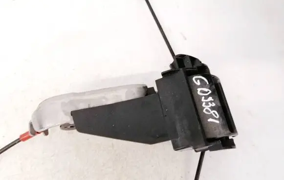 Peugeot 3008 I Seat back rest lock catch 1560528