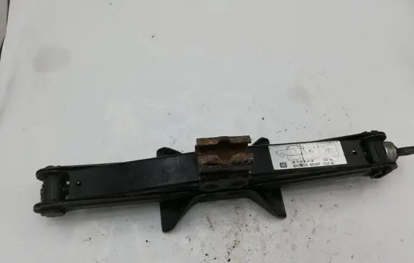 Toyota Avensis T250 Lift Jack NOCODE