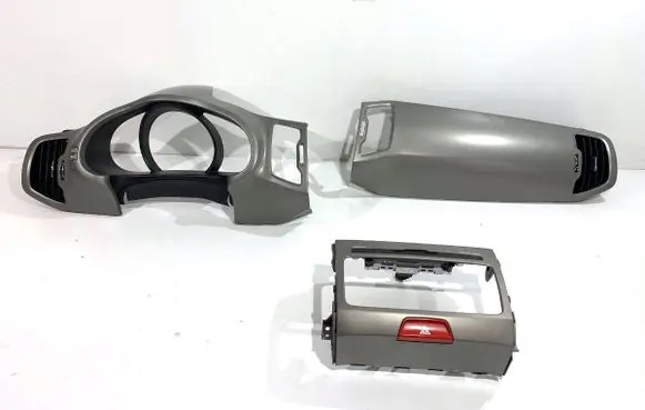 KIA Sportage Dashboard trim 