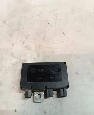 BMW 3 E46 Aerial antenna amplifier 8380944