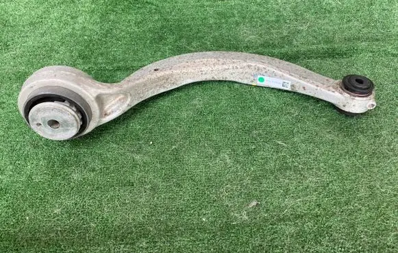 Jaguar XE Front control arm GX733C256AE