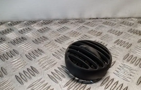 Dashboard side air vent grill/cover trim