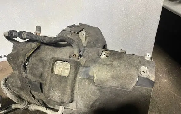 Tesla Model X Electric car motor 1035300E T17H1321156 103505000D