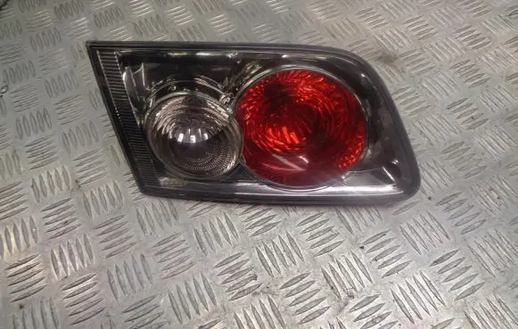 Mazda 6 Tailgate rear/tail lights