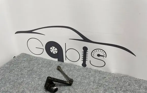 Rear air suspension level height sensor