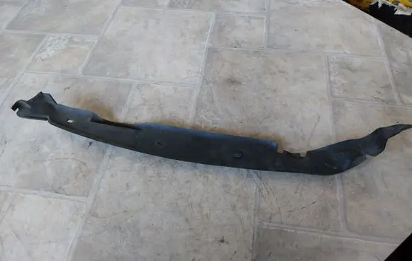 Lexus IS 220D-250-350 Fender end trim 5382753020