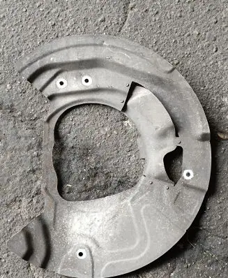 BMW X5 F15 Front brake disc dust cover plate 6857977