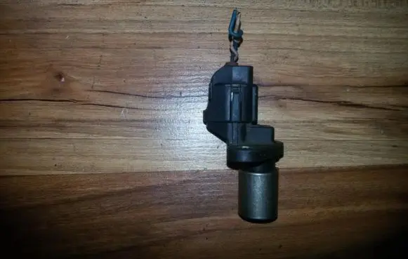 Camshaft position sensor