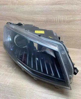 Skoda Octavia Mk3 (5E) Headlight/headlamp 5E1941018B 1T0941329B 8K0941597B