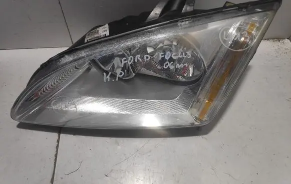 Ford Focus Headlight/headlamp 10178