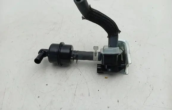 Lexus RX 450H Turbo solenoid valve 9091012283