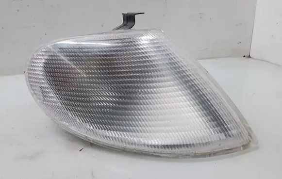 Ford Galaxy Front indicator light