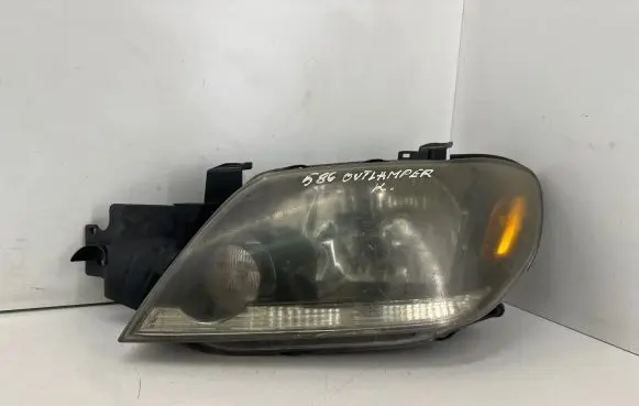 Mitsubishi Outlander Headlight/headlamp
