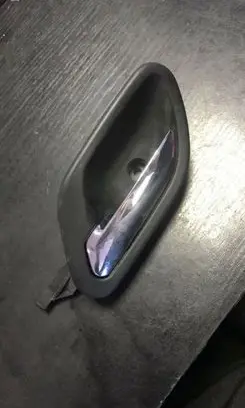 BMW 5 E39 Front door interior handle 8226049