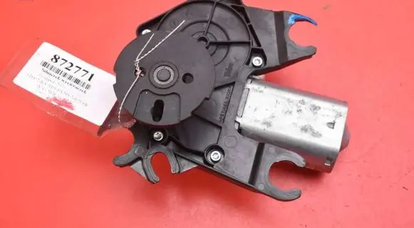 Peugeot 207 CC Rear window wiper motor 9684626780