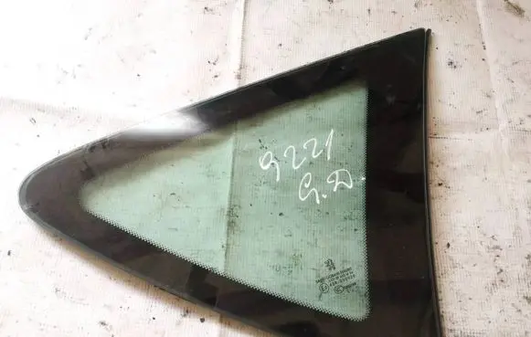 Peugeot 407 Rear side window as2