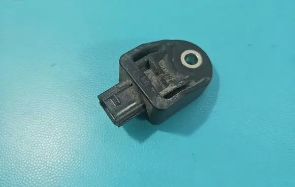 Toyota RAV 4 (XA40) Fuel cut-off switch 8918312180 IMPRK1562408