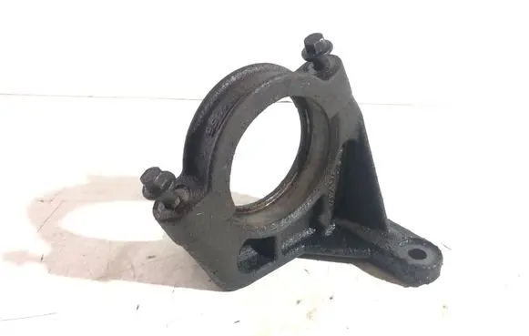 Volvo S60 Driveshaft support bearing bracket 30711363