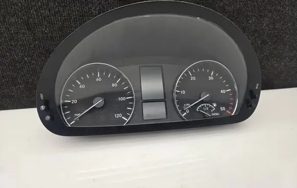 Mercedes-Benz Sprinter W906 Speedometer (instrument cluster) A9069002800 A9065423901